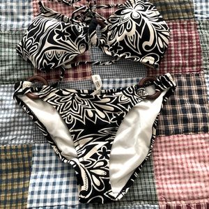 Aeropostale Swimsuit Top and Bottom